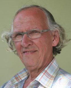 599521_194782083983763_2116503019_n